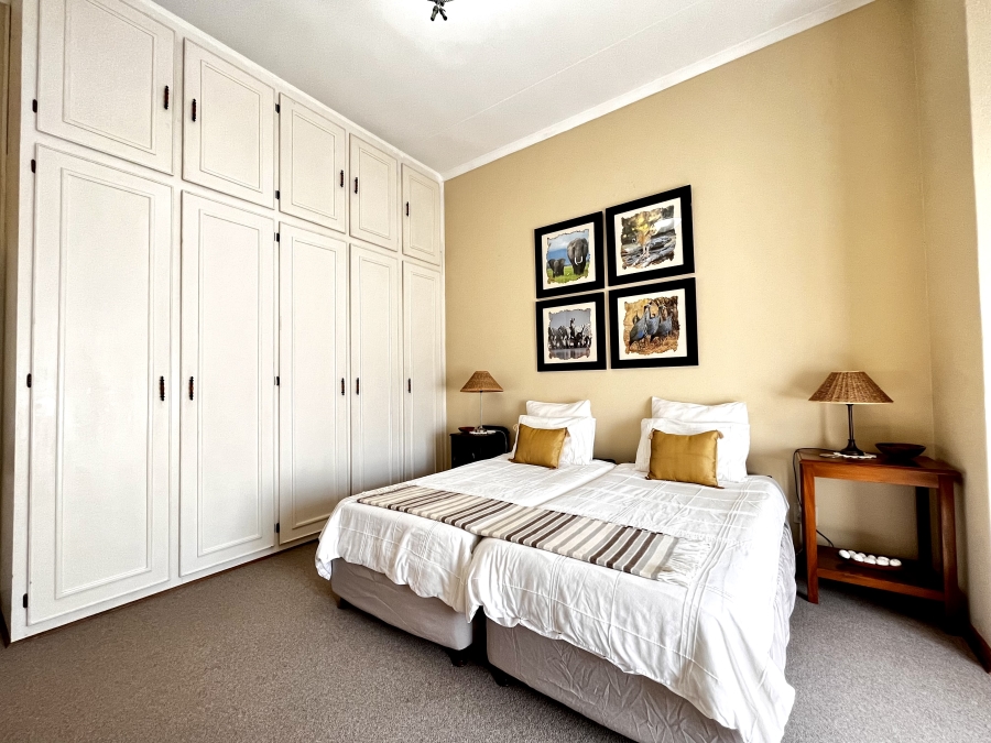 4 Bedroom Property for Sale in Van Der Hoff Park North West